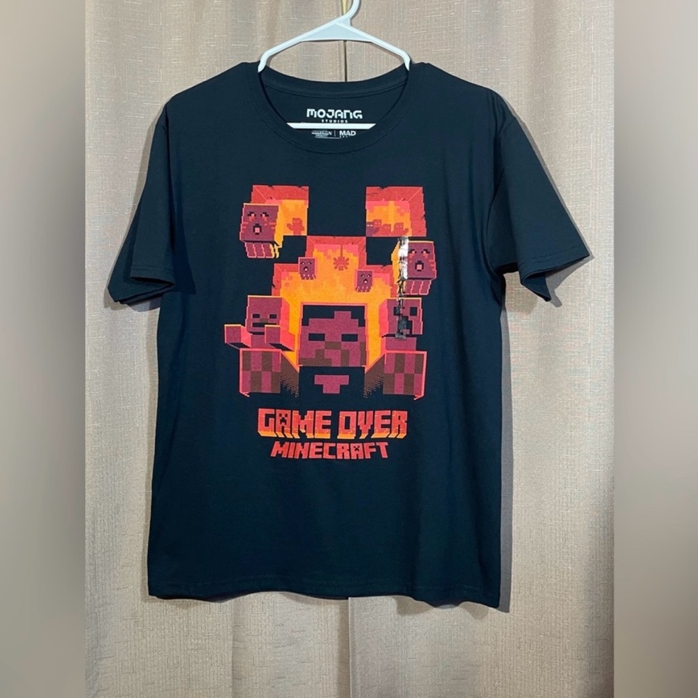 NWT Kid's Minecraft XL Game Over Graphic T-Shirt